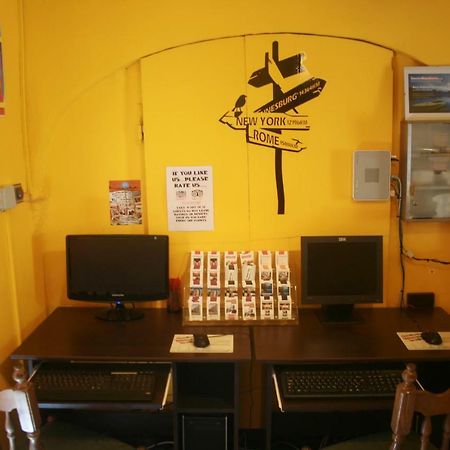 The Mellow Monkey Hostel Задар Екстериор снимка