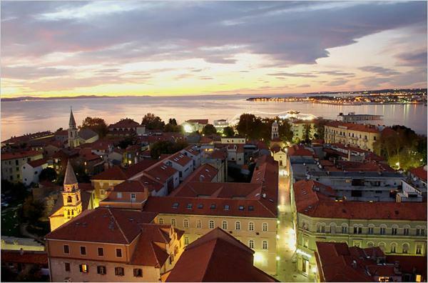 The Mellow Monkey Hostel Задар Екстериор снимка